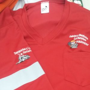 Playera con Reflectivo y serigrafía 